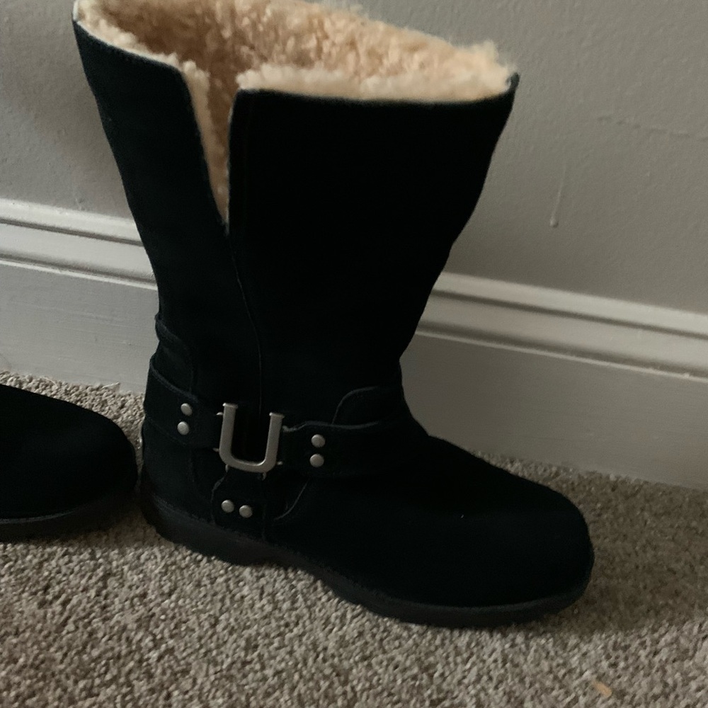 UGG Black Winter Boots with Plush Cream Lining